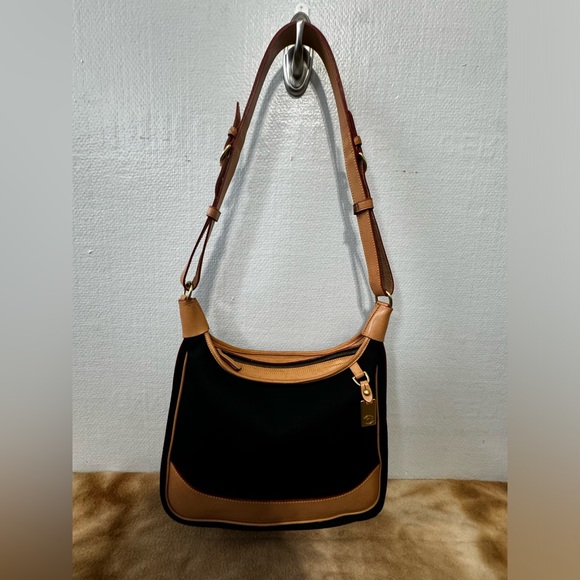 Dooney & Bourke Black Leather Large Shoulder Bag - Picture 4 of 13